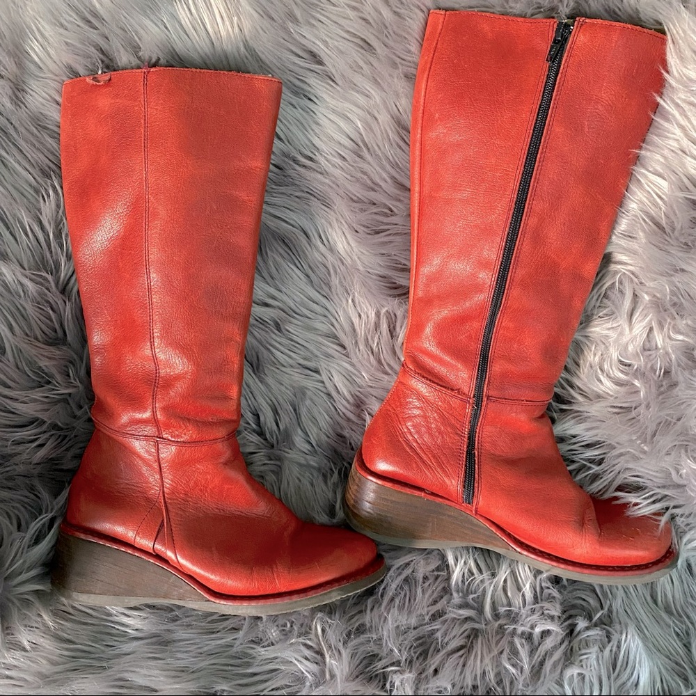 rare vintage 90s DESTROY red leather knee-high boots (made in spain) sz EU 42/11